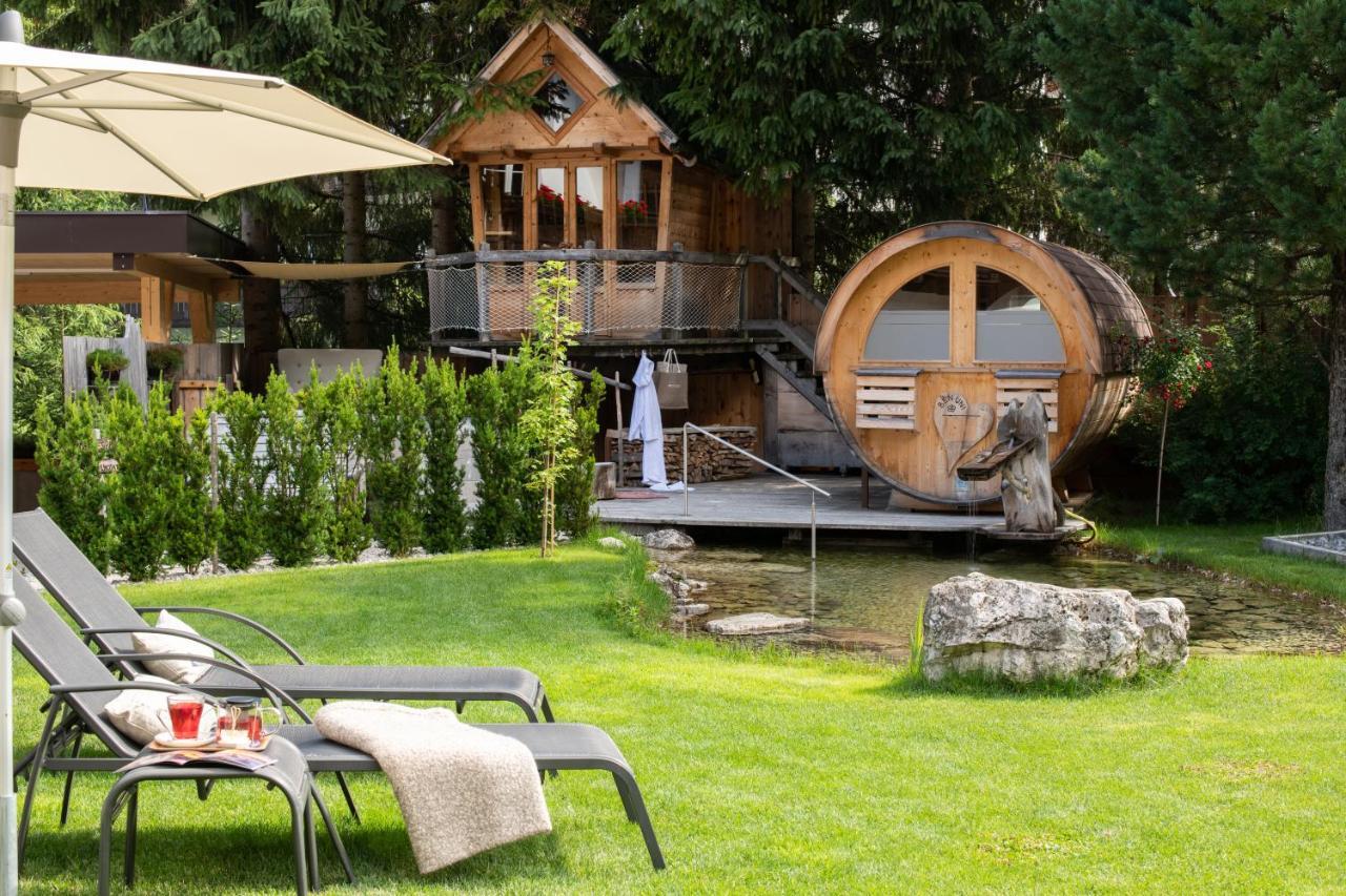 Chalet Elisabeth Dolomites Alpin & Charme เซลวาดีวัลการ์เดนา ภายนอก รูปภาพ