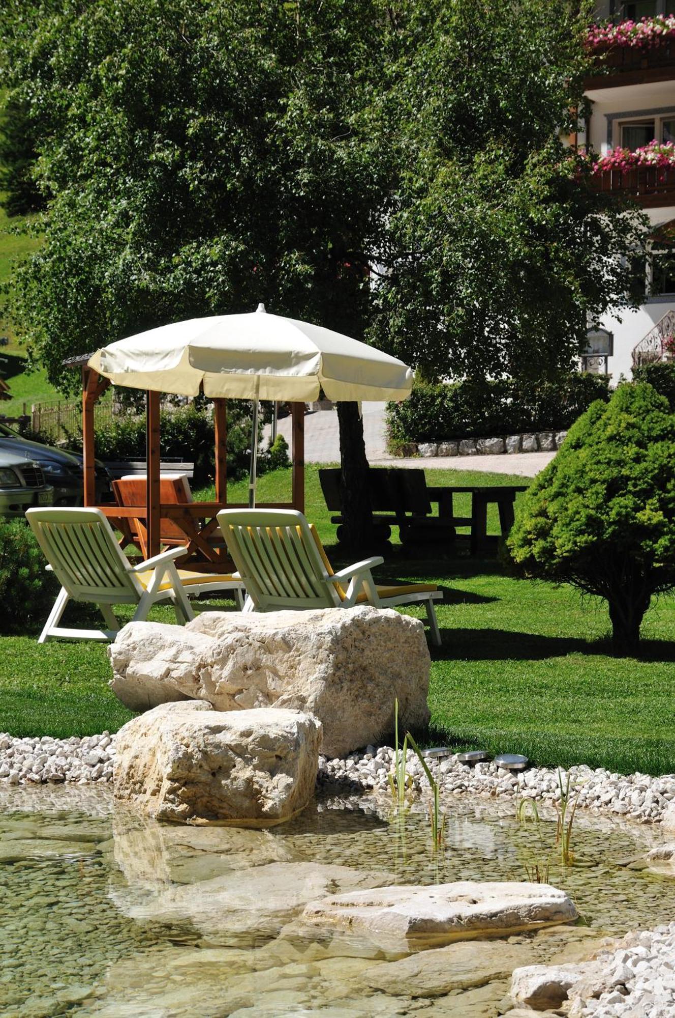 Chalet Elisabeth Dolomites Alpin & Charme เซลวาดีวัลการ์เดนา ภายนอก รูปภาพ