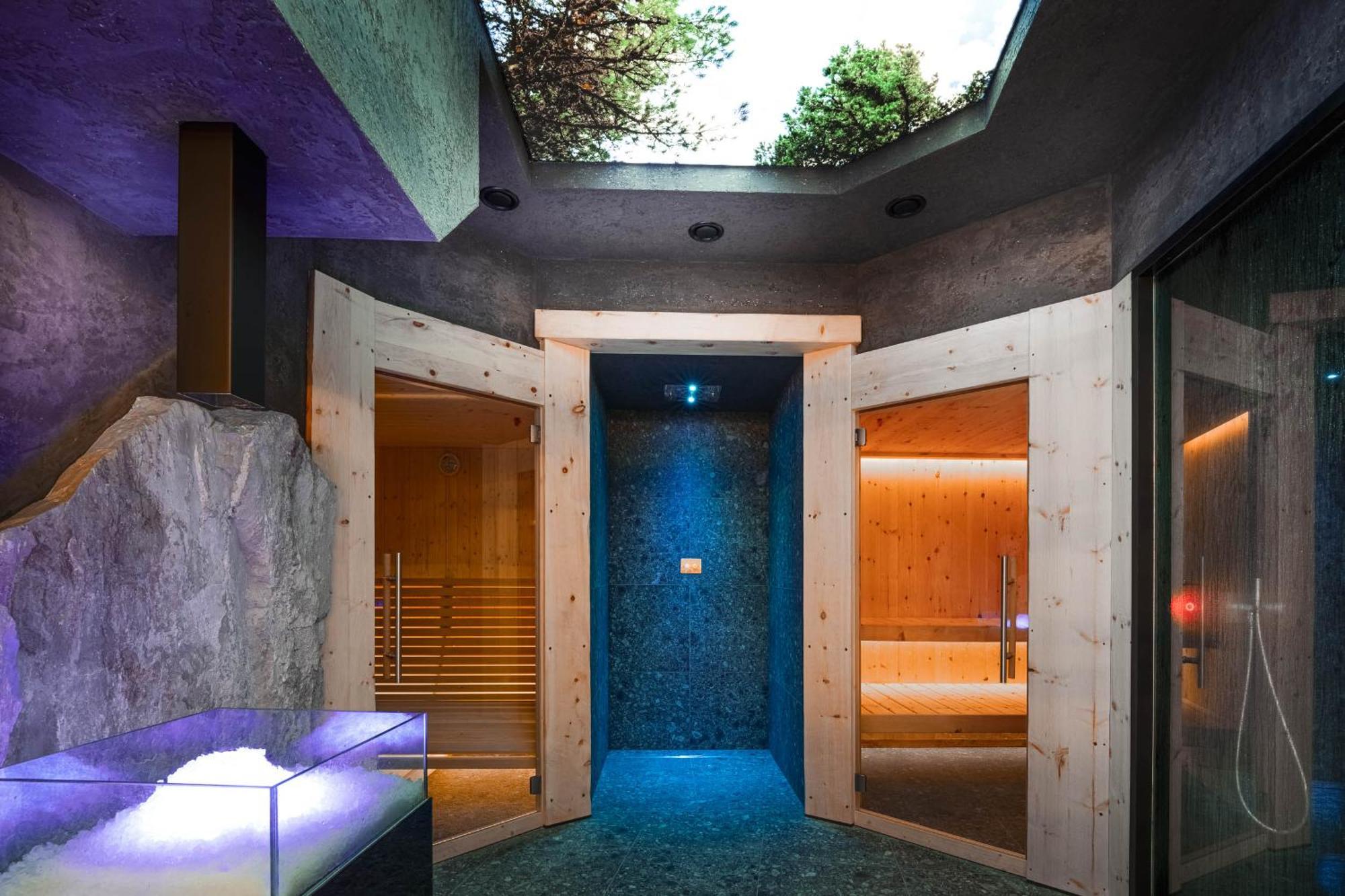Chalet Elisabeth Dolomites Alpin & Charme เซลวาดีวัลการ์เดนา ภายนอก รูปภาพ